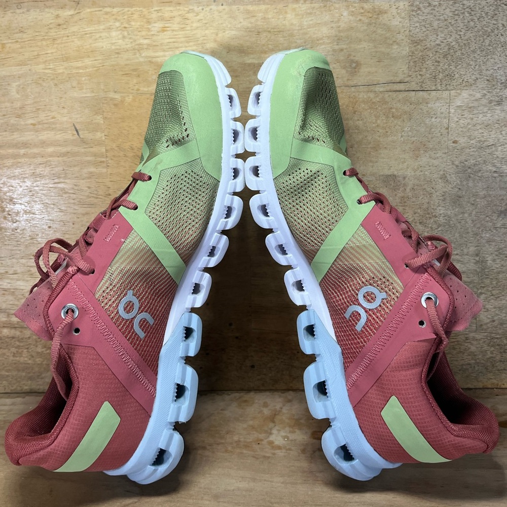 On CloudFlow REFLECTIVE Womens Size 8.5 Running Shoes Sneakers Guava Dust Rose - Picture 6 of 12